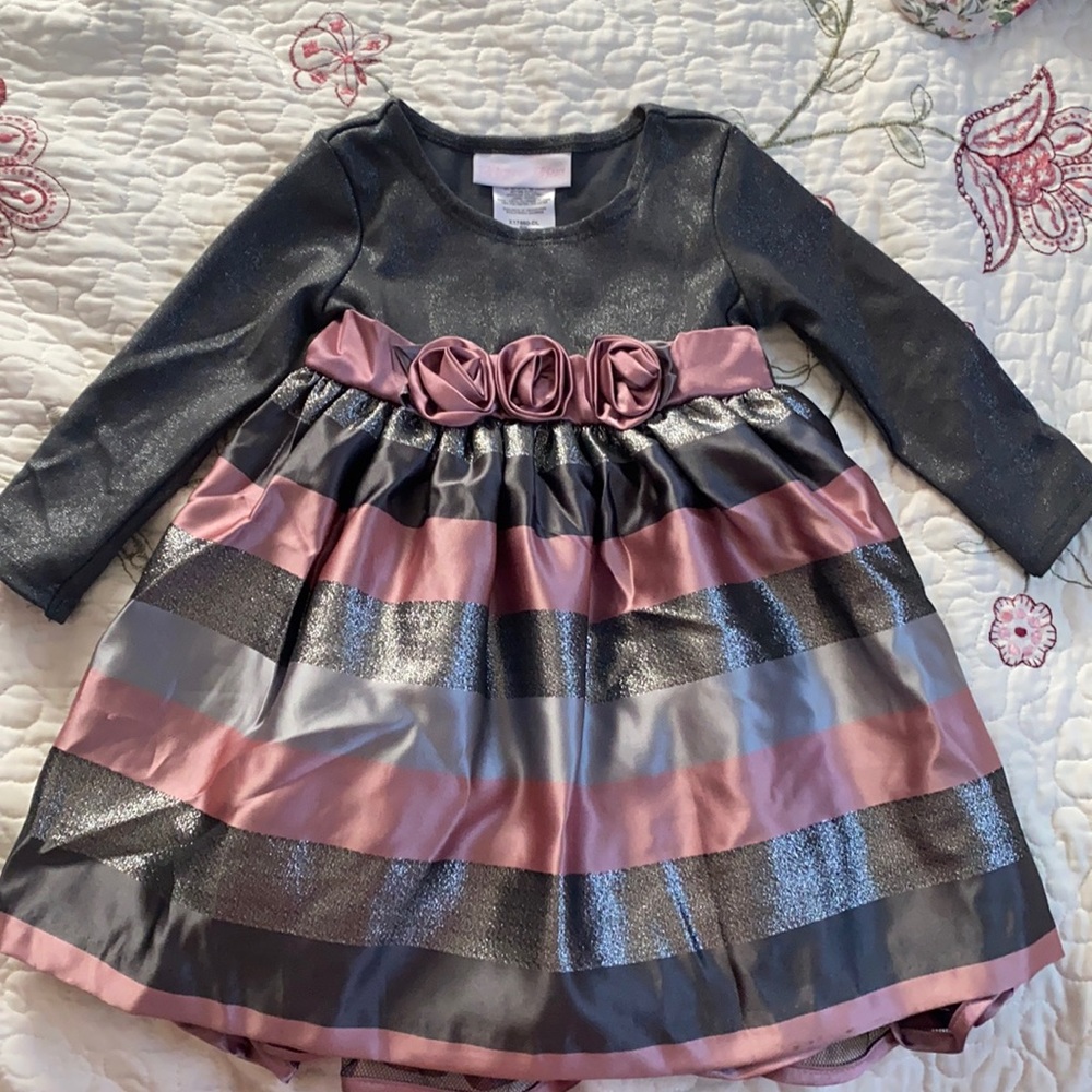 Holiday dress